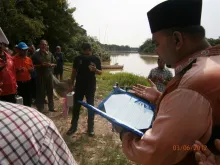 Lawatan DYMM Sultan Johor Dan Anakanda Menyusuri Sungai Muar Ke Kundang Ulu 